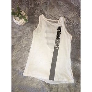 Victoria Secret Sport opens back tank🔥